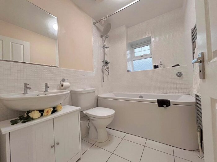 2 Bedroom End Terrace House For Sale In Bird Brook Close, Darlaston, Wednesbury, West Midlands, WS10