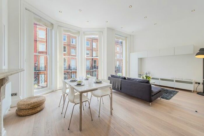 1 Bedroom Flat To Rent In Nottingham Place, London, W1U