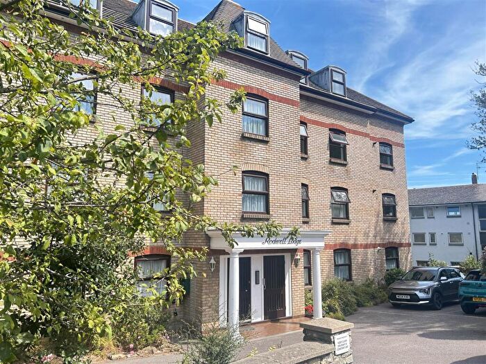2 Bedroom Apartment For Sale In Rodwell Road, Weymouth, DT4