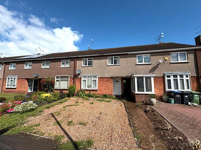 3 Bedroom Terraced House To Rent In Greville Road, Warwick, CV34