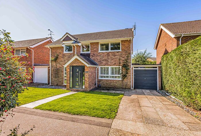5 Bedroom Detached House For Sale In Guildford Place, East Broyle, Chichester, PO19