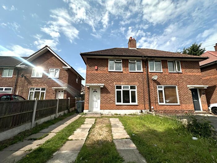 2 Bedroom Semi-Detached House To Rent In Croxton Grove, Stechford, B33