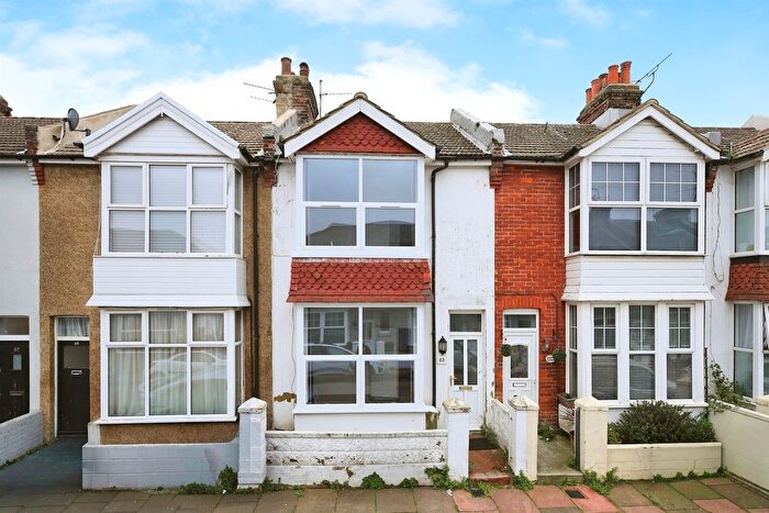 3 Bedroom Terraced House For Sale In Dursley Road, Eastbourne, BN22