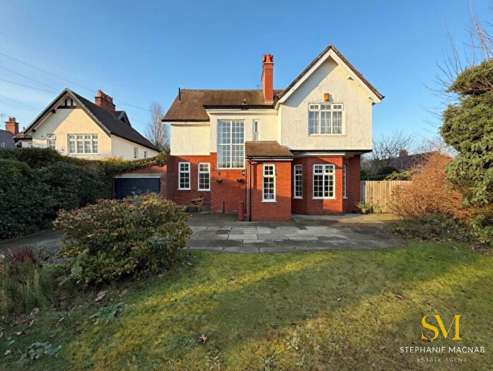 6 Bedroom Detached House For Sale In Carrs Crescent, Formby, Liverpool, L37