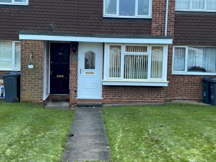 2 Bedroom Maisonette To Rent In Cheswood Drive, Sutton Coldfield, B76