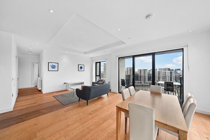 2 Bedroom Apartment To Rent In Grantham House, London City Island, E14