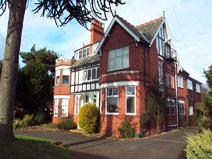 2 Bedroom Flat To Rent In Western Road, Hagley, Stourbridge, DY9