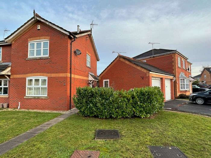 2 Bedroom Semi-Detached House To Rent In Leafe Close, Beeston, Nottingham, NG9