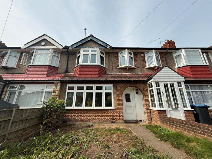 3 Bedroom Terraced House To Rent In Richmond Crescent, London, N9