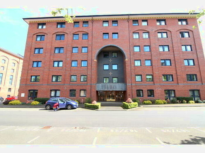 2 Bedroom Flat To Rent In Slateford Road, Edinburgh, EH14