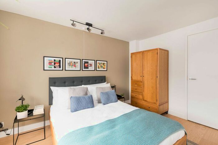 2 Bedroom Flat To Rent In Ebury Street, Belgravia, London, SW1W