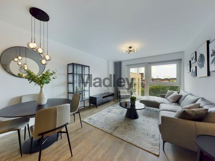 2 Bedroom Flat To Rent In Naomi Street, London, SE8