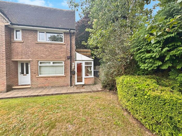 2 Bedroom Flat To Rent In Sandbach Road North, Alsager, ST7