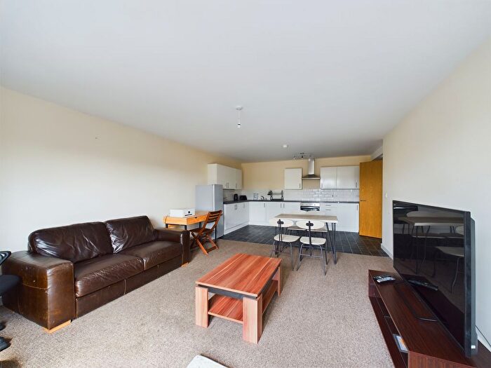 2 Bedroom Flat To Rent In Burlington Street, Vauxhall, Liverpool, L3