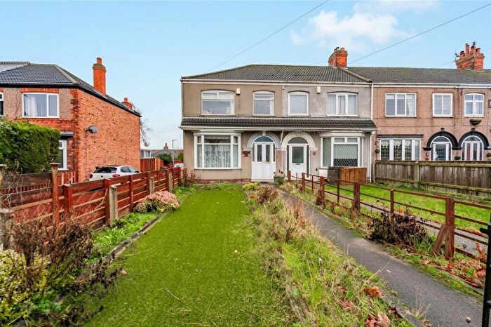 3 Bedroom End Of Terrace House For Sale In Yarborough Road, Grimsby, DN34