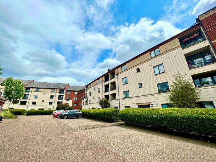 2 Bedroom Flat To Rent In Manor Gardens, London, N7