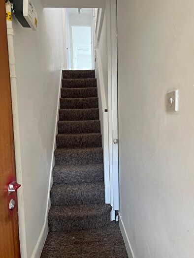 2 Bedroom Flat To Rent In Braemar Road, London, E13