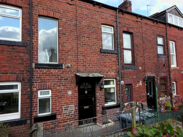 2 Bedroom Terraced House To Rent In Ashgrove, Moorside, Cleckheaton, BD19