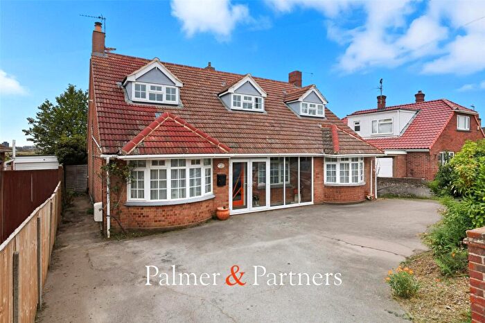 4 Bedroom Detached House For Sale In Rowhedge Road, Colchester, Essex, CO2