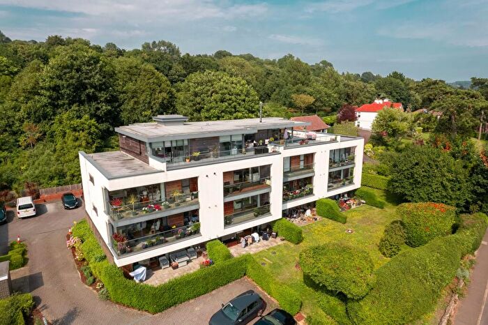 3 Bedroom Flat For Sale In Seabrook Road, Hythe, CT21