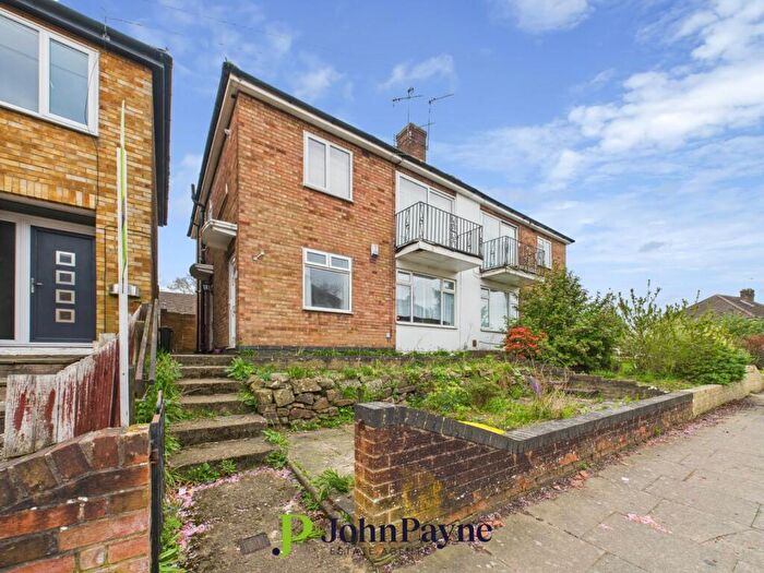 2 Bedroom Maisonette To Rent In Sedgemoor Road, Stonehouse Estate, Coventry, CV3