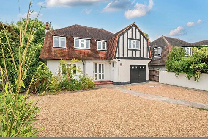 5 Bedroom Detached House To Rent In Kingswood Road Bromley, BR2