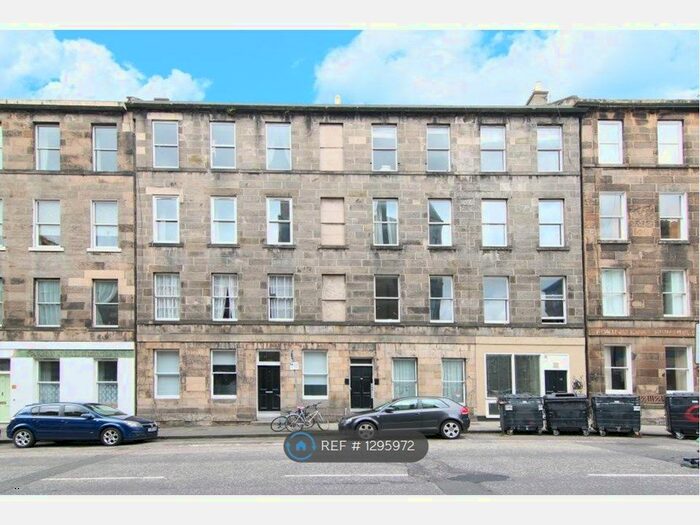 1 Bedroom Flat To Rent In West Preston Street, Edinburgh EH8