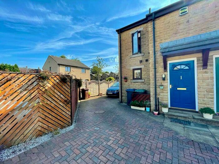 1 Bedroom Town House To Rent In Monkmans Wharf, Silsden, BD20