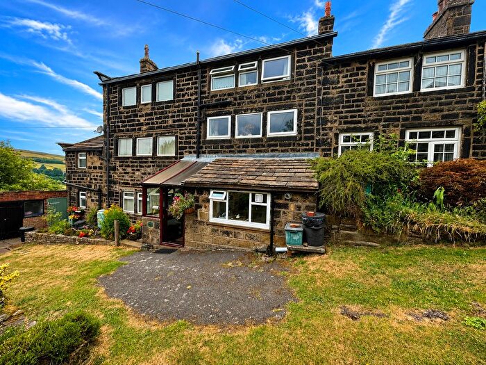 2 Bedroom Terraced House For Sale In Tansy End, Oxenhope, Keighley, BD22