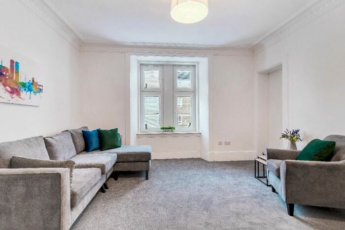 2 Bedroom Flat To Rent In Scott Street, West End, Dundee, DD2