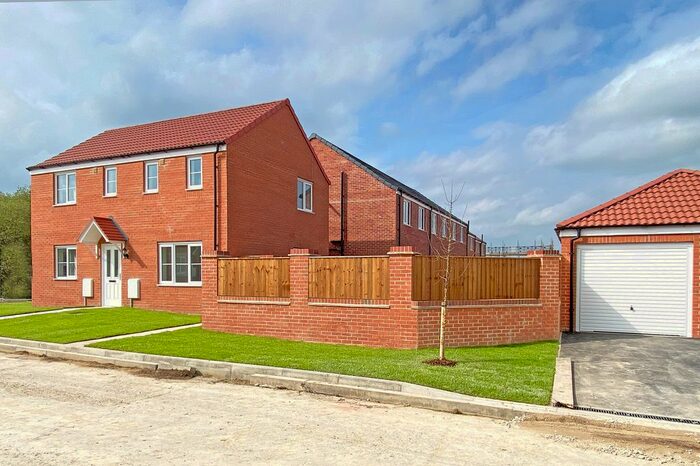 3 Bedroom Detached House To Rent In Whernside Close, Harrogate, HG3