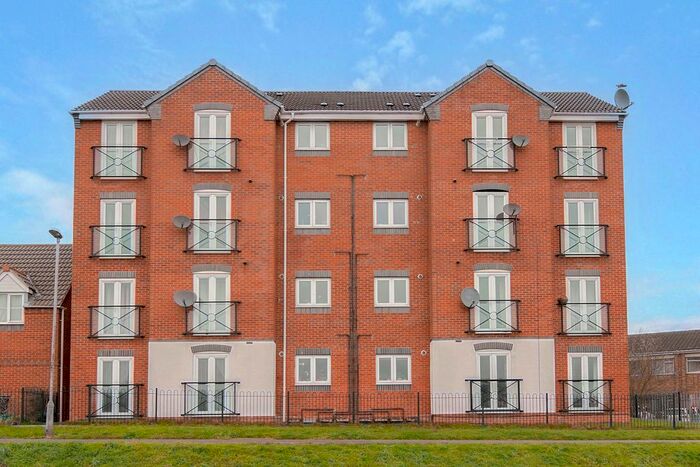 2 Bedroom Flat To Rent In Penn Street, Sutton-In-Ashfield, NG17