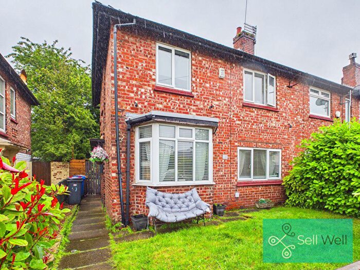 3 Bedroom End Of Terrace House For Sale In Gaskell Road, Eccles, Manchester, M30