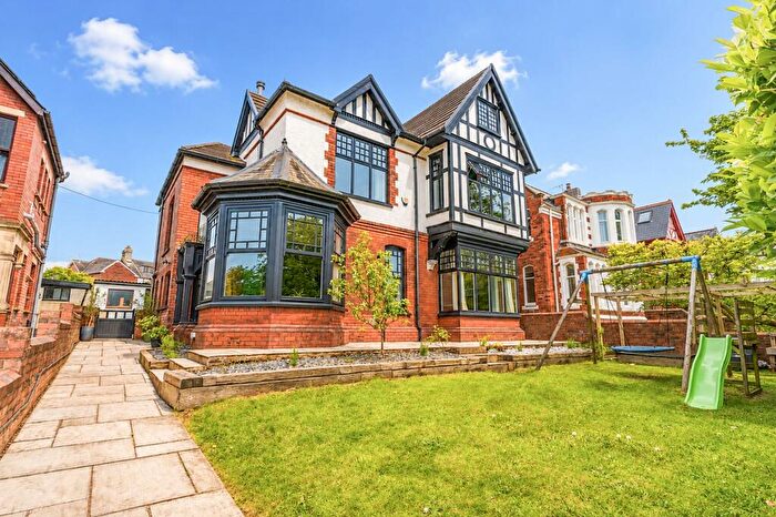 4 Bedroom Detached House For Sale In Park View, Pontypool, NP4
