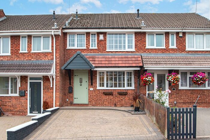 2 Bedroom Terraced House For Sale In Wheatfield View, Birmingham, West Midlands, B31