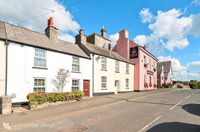 3 Bedroom Cottage For Sale In Market Street, Yealmpton, Devon, PL8