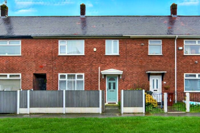 3 Bedroom Terraced House To Rent In Padworth Walk, Manchester, M23