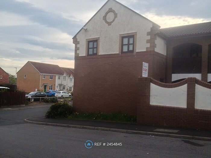 3 Bedroom Flat To Rent In Constance Street, Consett, County Durham, DH8