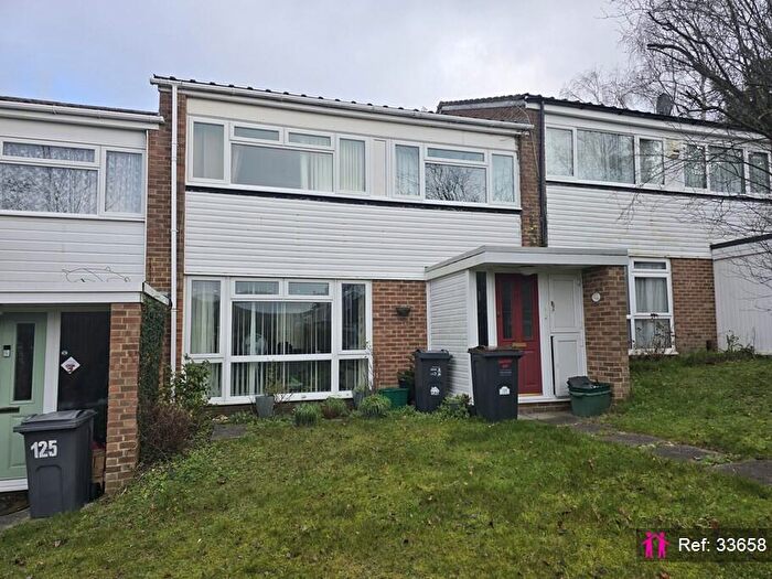 3 Bedroom Terraced House For Sale In Court Wood Lane, Croydon, CR0