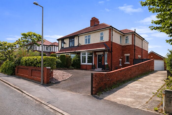 3 Bedroom Semi-Detached House For Sale In Staining Road, Staining, FY3