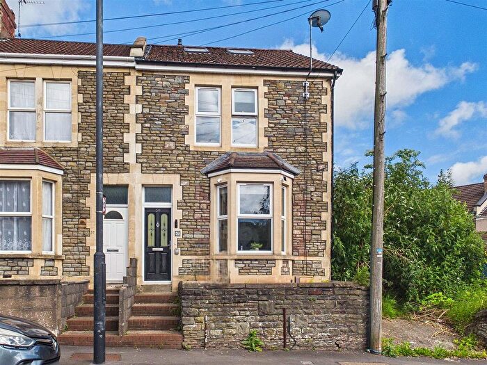 6 Bedroom End Of Terrace House For Sale In Thicket Road, Fishponds, Bristol, BS16