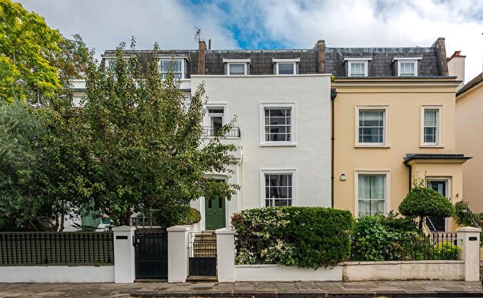 4 Bedroom Property For Sale In Talbot Road, London, W2