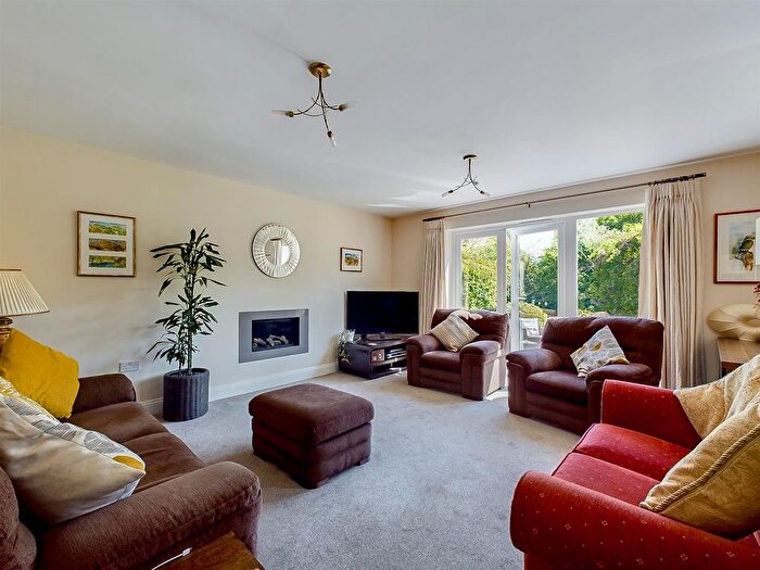 4 Bedroom Detached House For Sale In Meadow Road, Malvern, WR14
