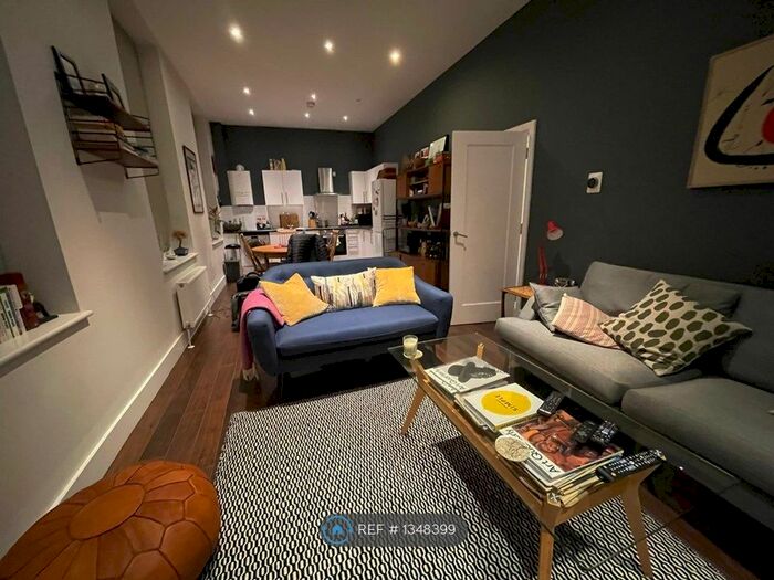2 Bedroom Flat To Rent In The Alliance, London, SE15
