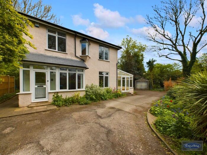 4 Bedroom Detached House To Rent In Standard Road, Bexleyheath, Kent `, DA6