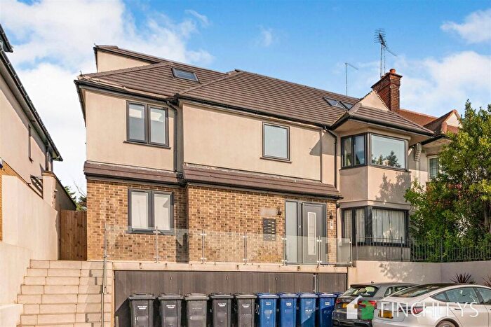 1 Bedroom Apartment To Rent In Hendon Way, Hendon Central, NW4