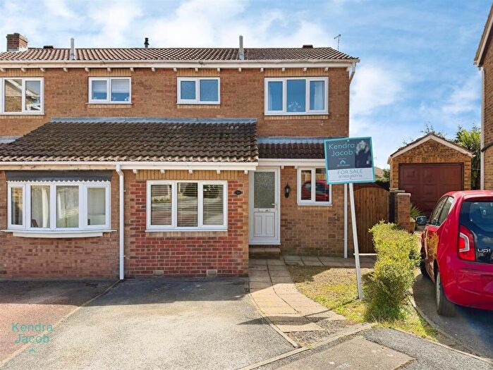 2 Bedroom Semi-Detached House For Sale In Colsterdale, Worksop, S81