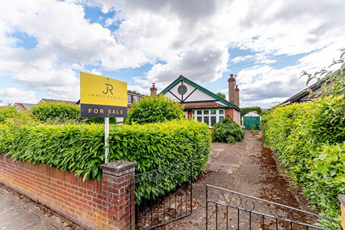 3 Bedroom Detached Bungalow For Sale In Scotts Avenue, Sunbury-On-Thames, TW16