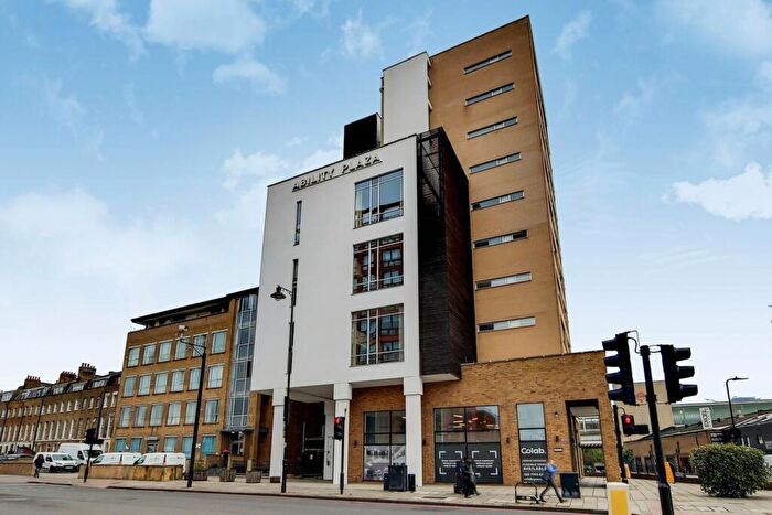 1 Bedroom Flat To Rent In Arbutus Street, Haggerston, London, E8