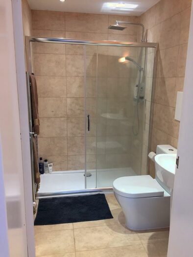 4 Bedroom End Of Terrace House To Rent In Guildford Park Avenue, Guildford, GU2